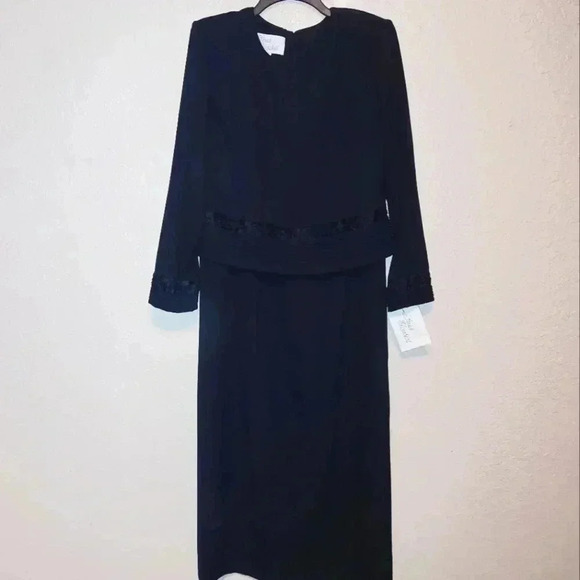 NWT Sarah Elizabeth Black Dress w/Beaded Floral Trim Size 12 - Picture 1 of 8